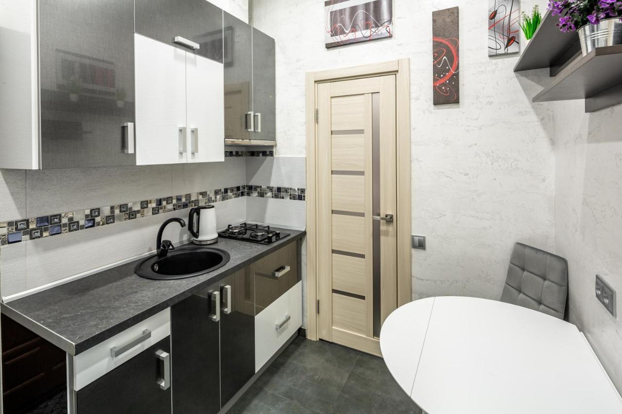 Apartment On Lesya Ukrainka Львів Екстер'єр фото